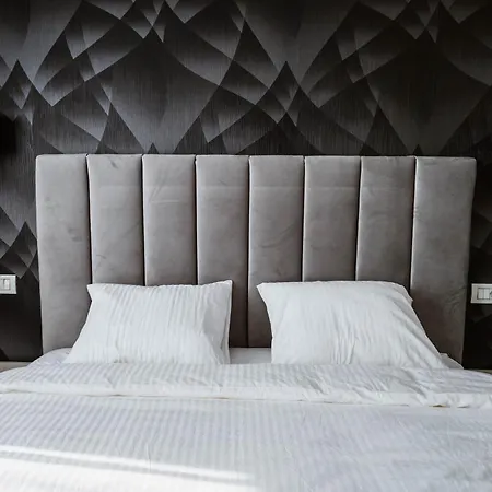 Apartment Heart Of The 3 Timisoara